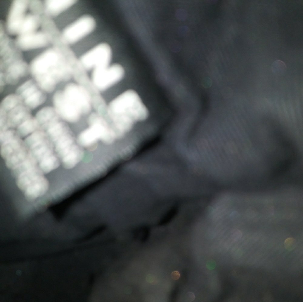 Black - Picture 3 of 3